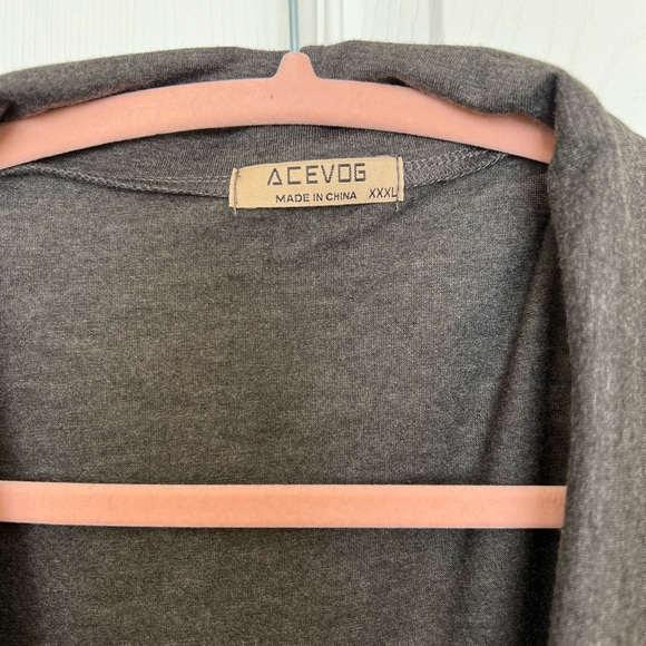 Acevog gray knit wrap cardigan 3X - Picture 6 of 6